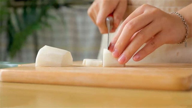 宝宝蛋饺的做法