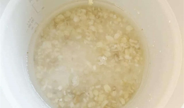 番茄牛肉燕麦粥的做法 宝宝营养早餐粥