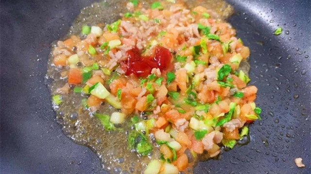 番茄牛肉燕麦粥的做法 宝宝营养早餐粥