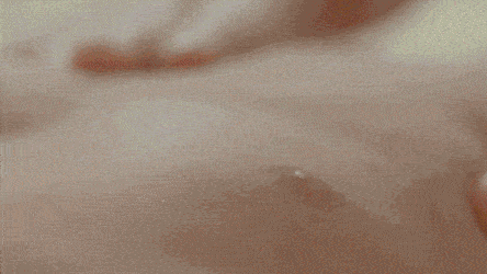 适合0-12个月婴儿抚触的方法