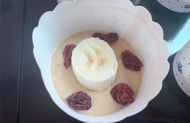 香蕉蔓越莓麦芬蛋糕的做法