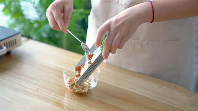 鸡丝凉面的做法