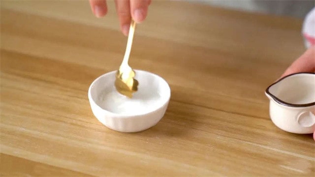 木耳腐皮鸡蛋羹的做法