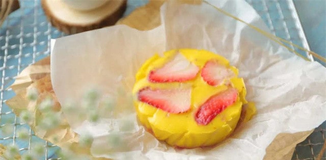 草莓酸奶巴斯克蛋糕的做法