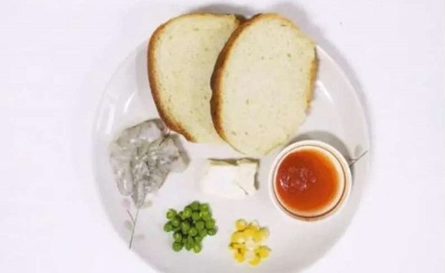 虾仁什锦小披萨的做法