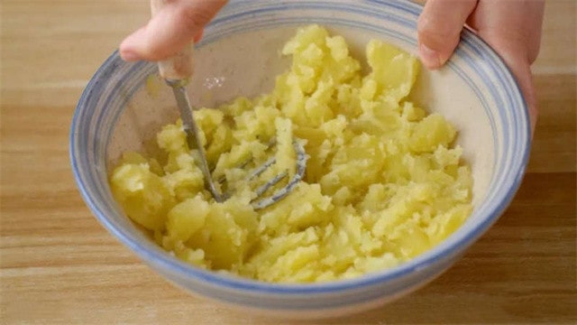 奶香土豆泥的做法