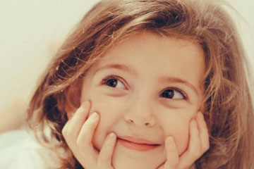 女孩高雅有涵养的名字带金的