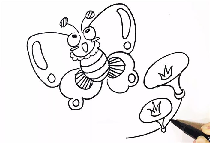 飞舞的蝴蝶儿童简笔画图片