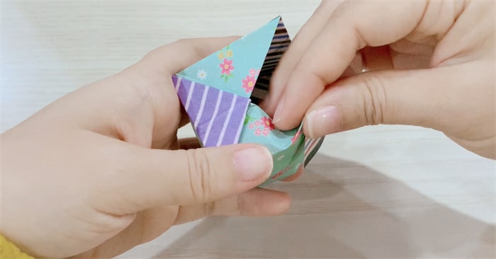 折纸礼物盒子怎么做