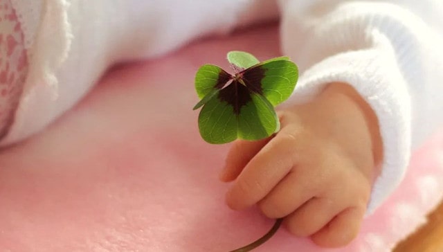 婴儿夜哭怎么办？8大情况逐个分析