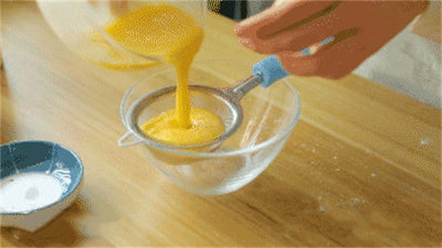 早点小吃菠菜厚蛋烧的做法