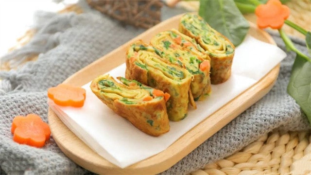 早点小吃菠菜厚蛋烧的做法