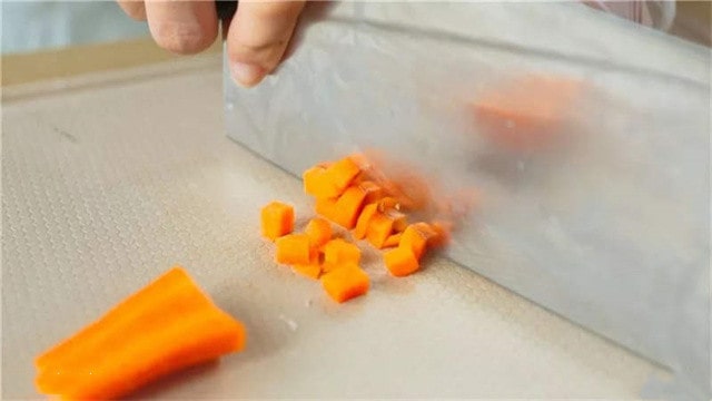 儿童营养早餐 土豆贝柱小圆饼的做法