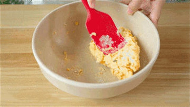 儿童营养早餐 土豆贝柱小圆饼的做法