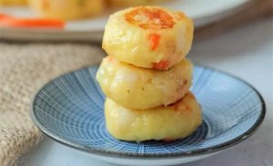 儿童营养早餐 土豆贝柱小圆饼的做法