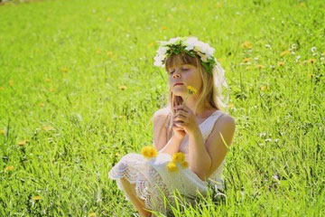 寓意阳光温暖女孩名字