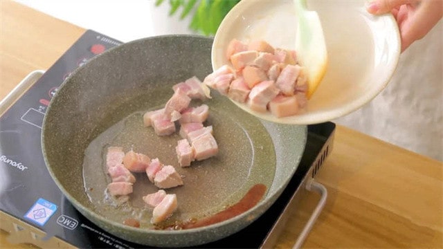 春笋烧肉的做法