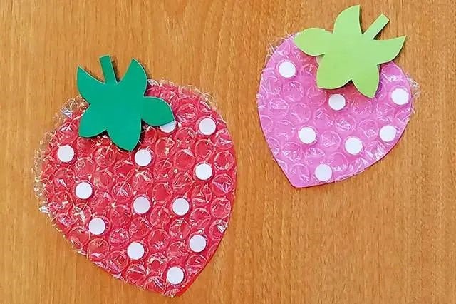 幼儿手工制作草莓的几种简单方法
