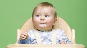 宝宝积食了，需要停食吗