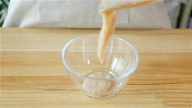 土豆虾肉疙瘩面的做法