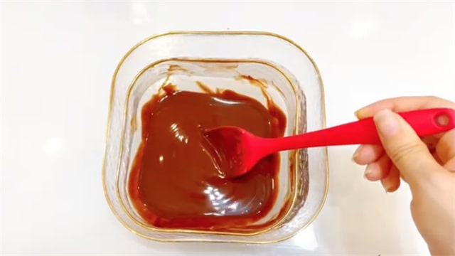 巧克力布朗尼蛋糕的做法