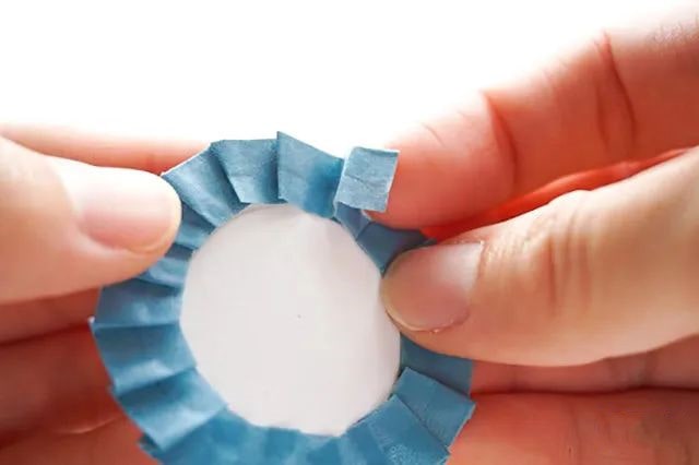 五一劳动节奖章手工制作