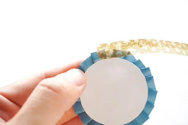 五一劳动节奖章手工制作