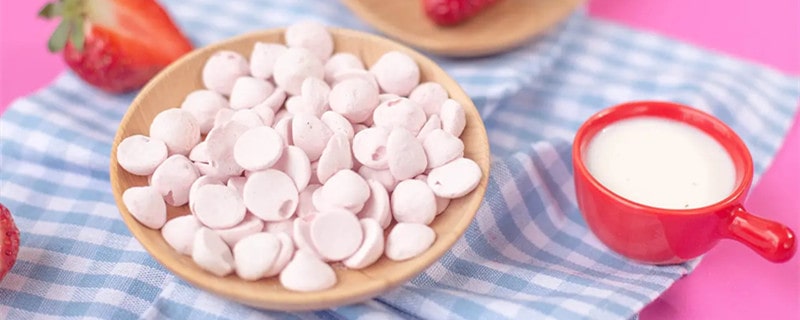 给宝宝添加固体辅食的注意事项