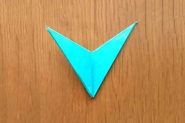 幼儿园母亲节手工制作郁金香的折法