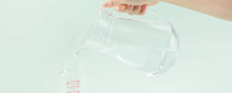 小月龄宝宝多喝水的害处
