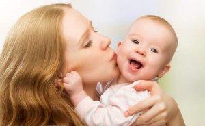 8种高智商的宝宝，通常会有异常表现