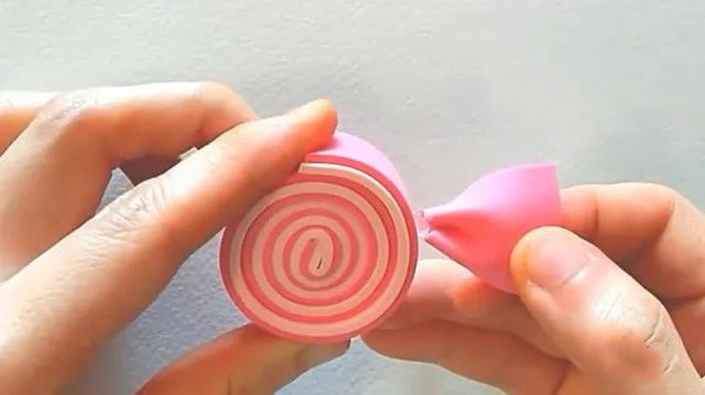 六一儿童节幼儿园环创主题墙：制作漂亮纸糖果