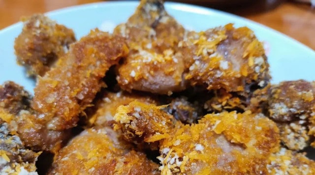 空气炸锅食谱蒜香酥排骨的做法