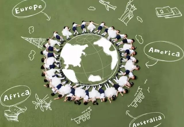 2022最萌幼儿园创意毕业照