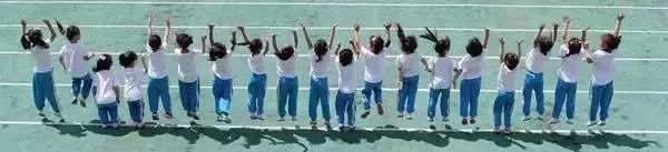 2022最萌幼儿园创意毕业照