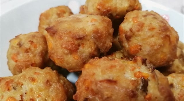 空气炸锅食谱豆腐肉丸子的做法