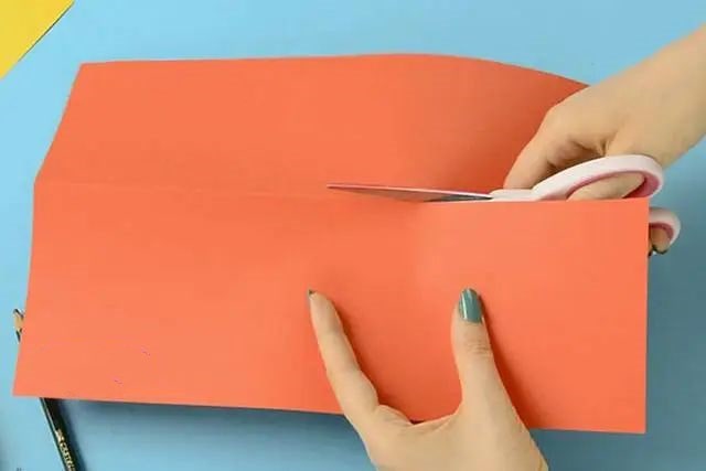 父亲节礼物简单手工：奖章制作步骤