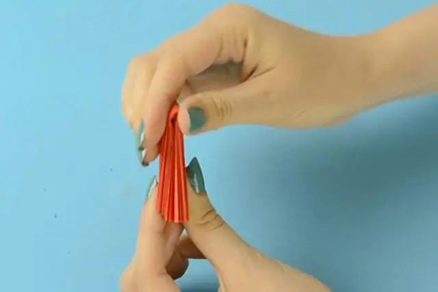 父亲节礼物简单手工：奖章制作步骤