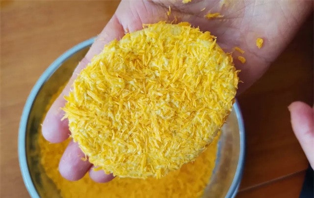 空气炸锅食谱咸香南瓜饼的做法