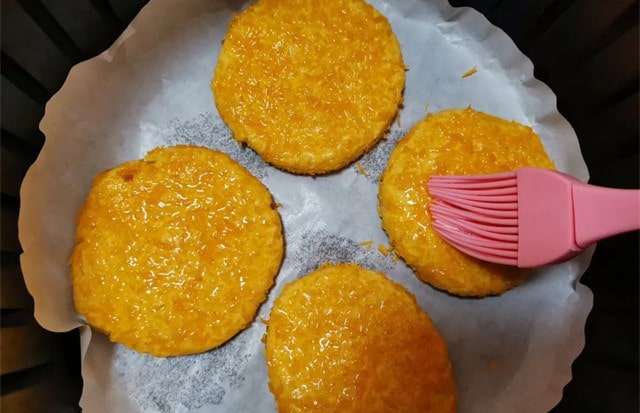 空气炸锅食谱咸香南瓜饼的做法