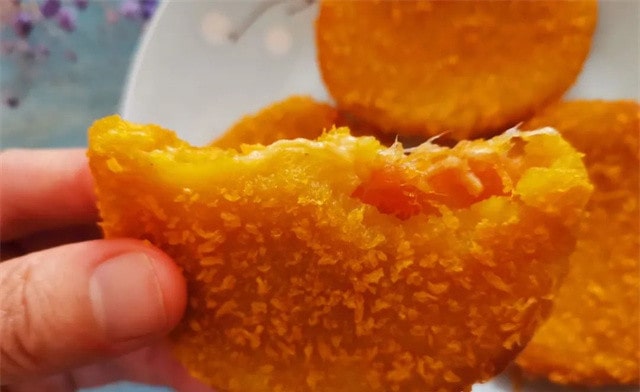 空气炸锅食谱咸香南瓜饼的做法