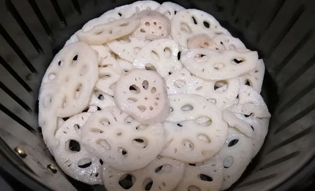 空气炸锅食谱香脆莲藕片的做法