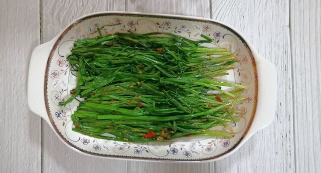 空气炸锅食谱烤韭菜