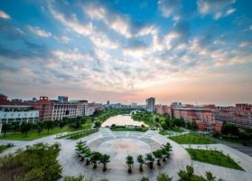 适合大学新生的观念启蒙书籍推荐