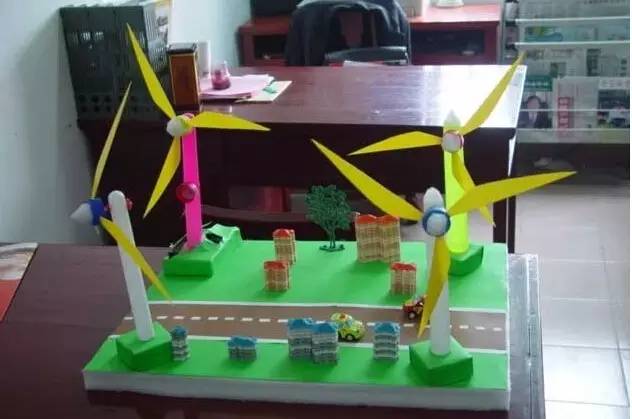 幼儿园废旧材料自制玩教具