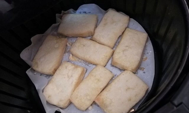 空气炸锅食谱烤脆皮豆腐的做法步骤