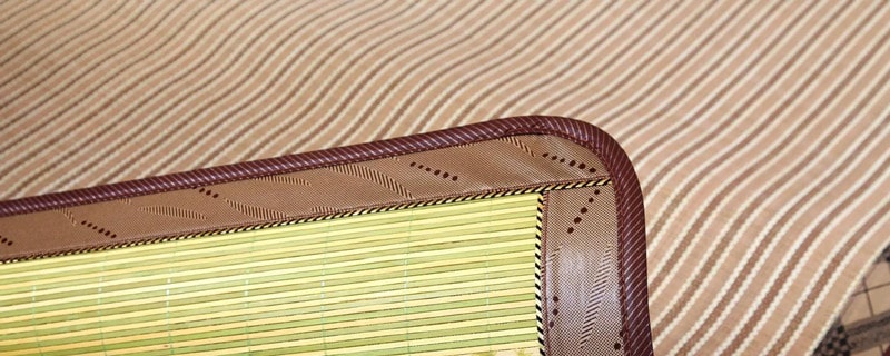 给孩子买凉席记住三个动作