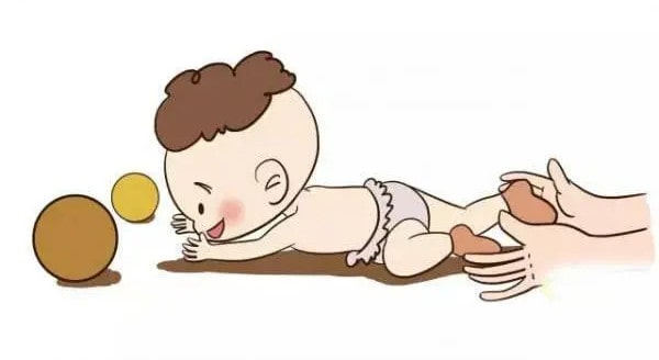 宝宝几个月会翻身 如何训练宝宝翻身