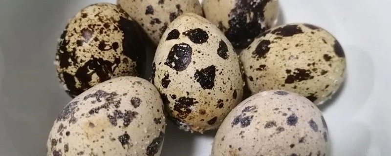 空气炸锅食谱盐焗鹌鹑蛋的做法