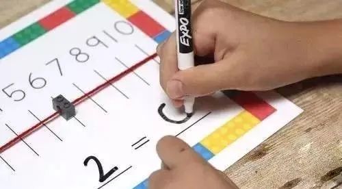 5款自制数学玩教具，让孩子轻松学加减法